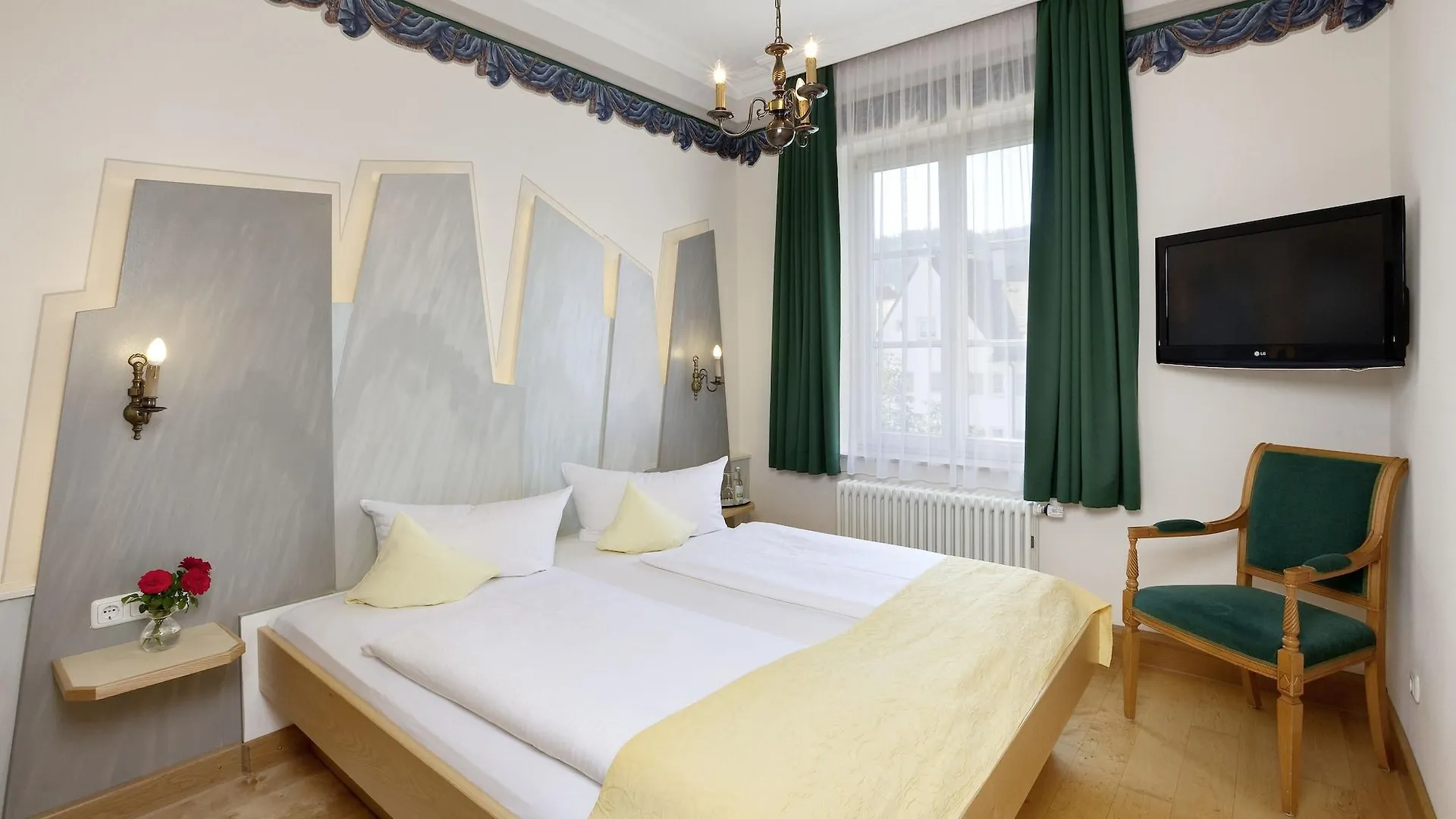 Hotel Hirsch Fussen