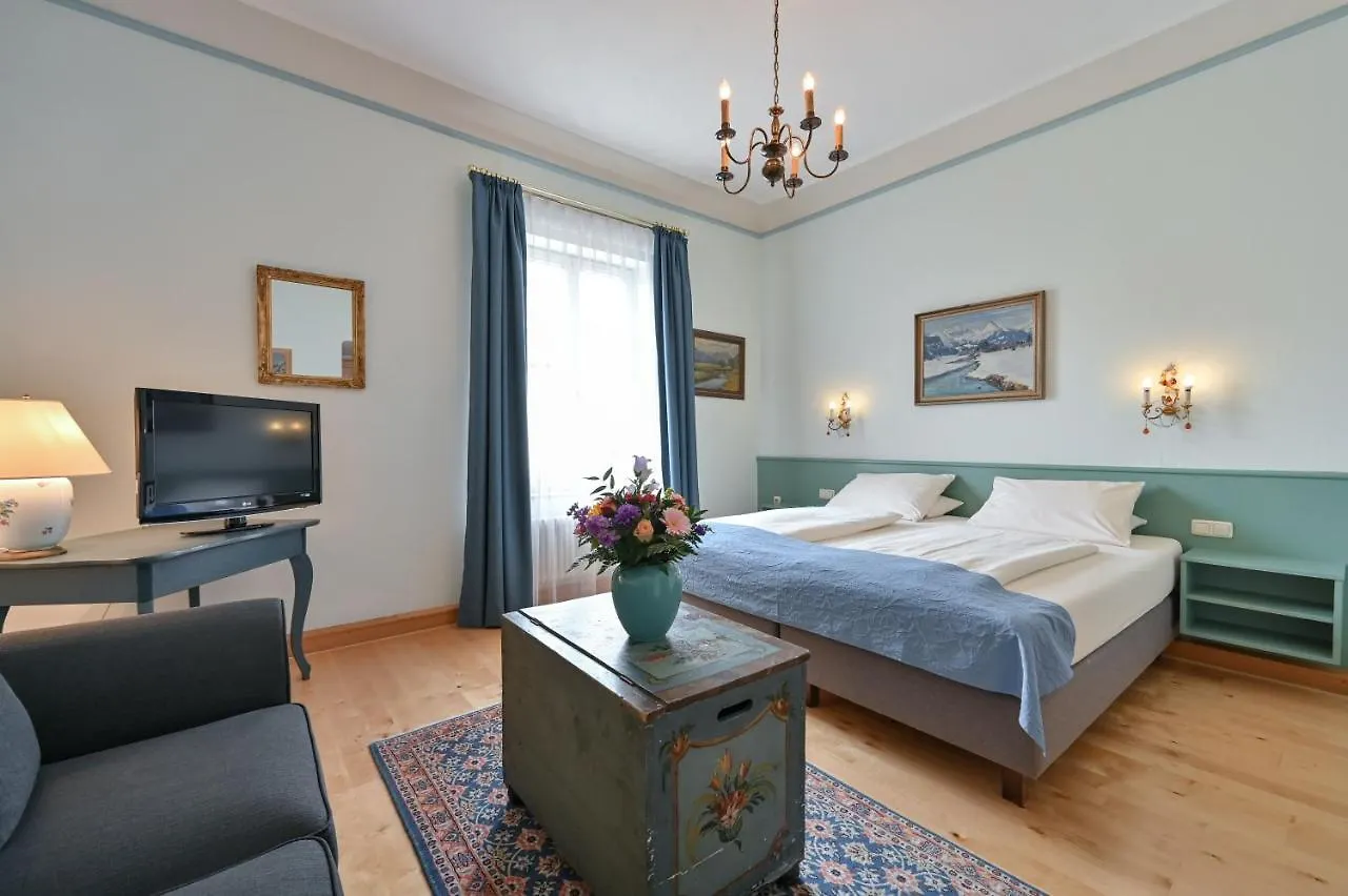Hotel Hirsch Fussen