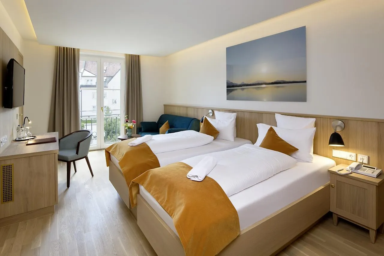 Hotel Hirsch Fussen 4*,  Germany