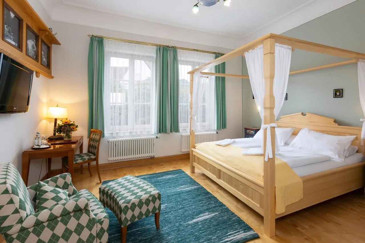 Hotel Hirsch Fussen