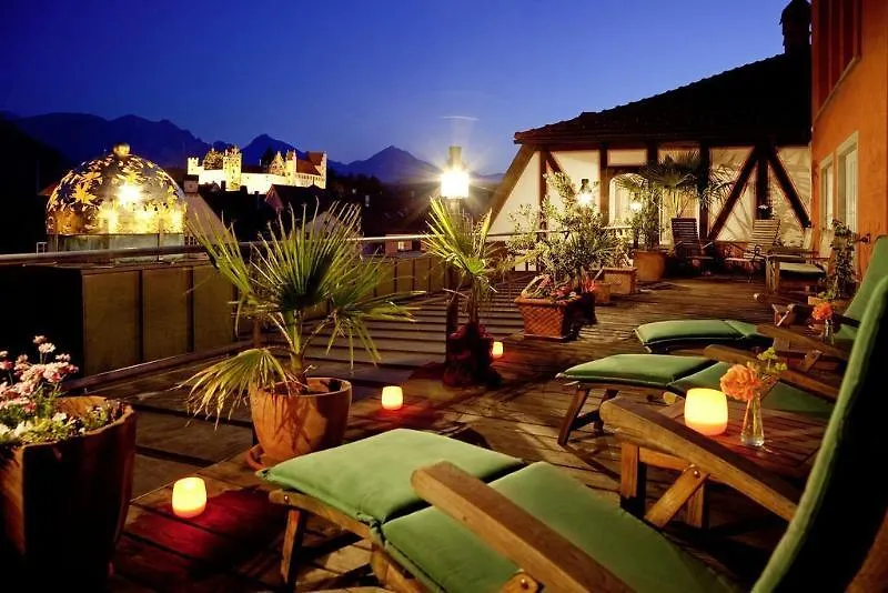 Hotel Hirsch Fussen 4*,