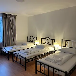 https://hotel-pension-asta.getmunichhotels.com