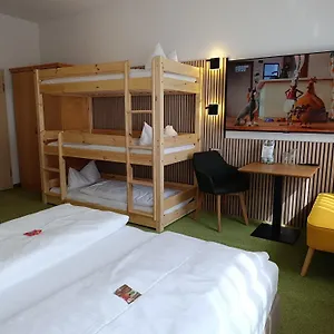 Nummerhof ארדינג