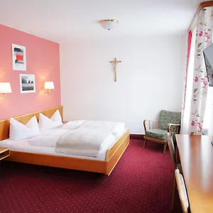 Hotel Zwoelf Apostel, Altötting